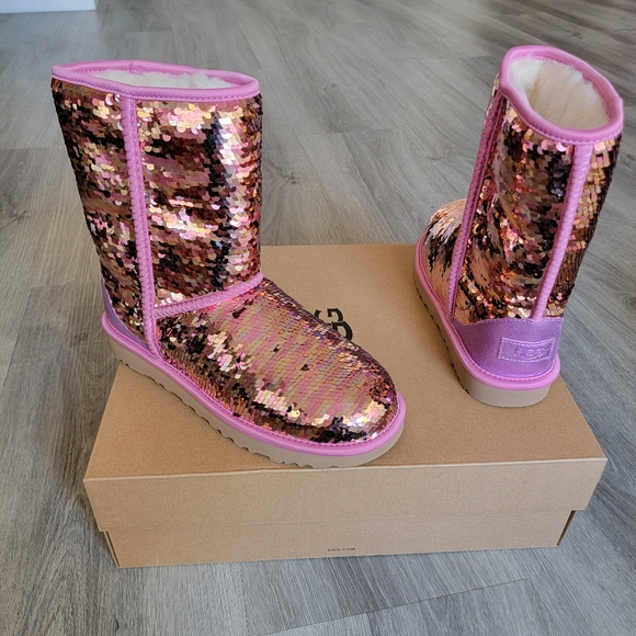 UGG Classic Short Sequin Boot